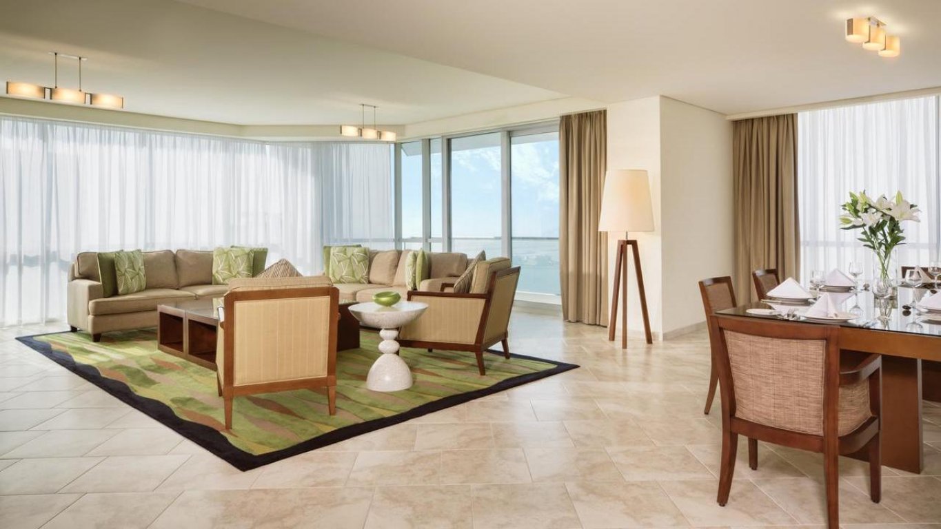 Apartment in Emaar beachfront, Dubai, UAE, 3 bedrooms, 179 sq.m. No. 41 - 4